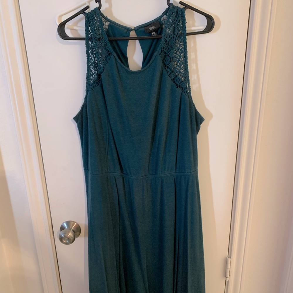 Mossimo crochet tank dress with handcherchiel hem